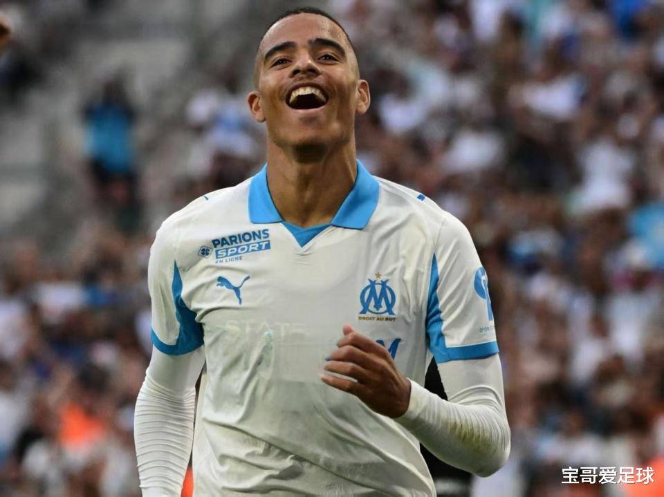 冲刺阶段那不勒斯备战法甲，主帅复盘细节曝光，更衣室稳定，身体对抗强度拉满的简单介绍