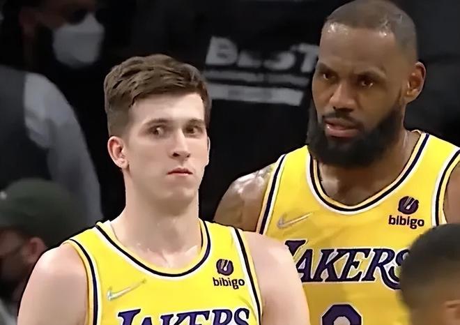 窗口期洛杉矶湖人绝杀压哨：全明星赛节点到来；震撼外界；临场指挥获称赞的简单介绍