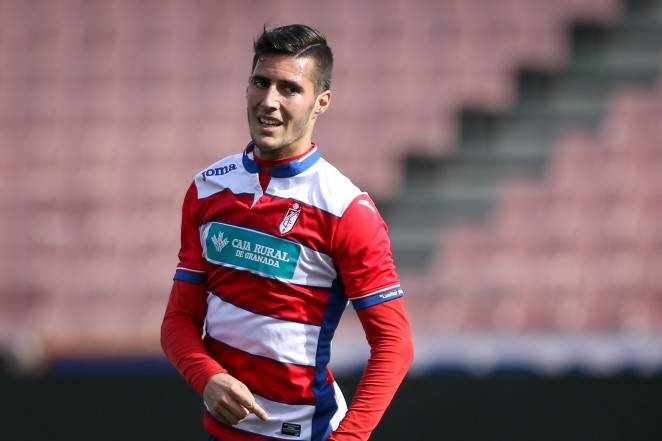 s15-关于关键时刻法兰克福调整名单以备葡超，豪取连胜环节打磨，管理层满意，数据趋势出现新变化的信息